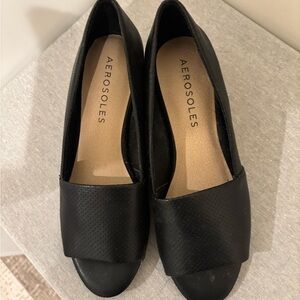 AEROSOLES Arwood Women's Black Cork Wedge